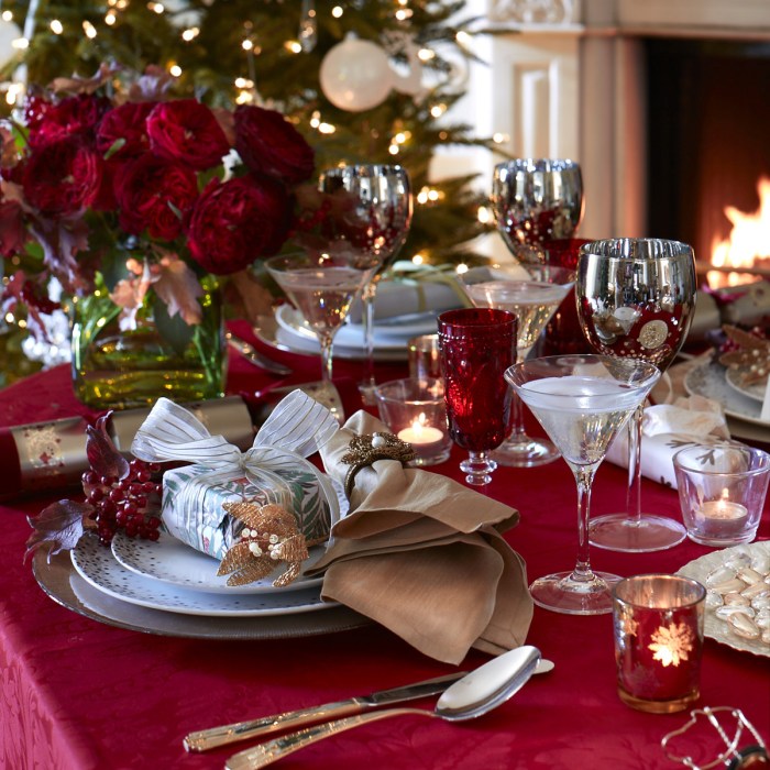 How to make christmas table decoration ideas